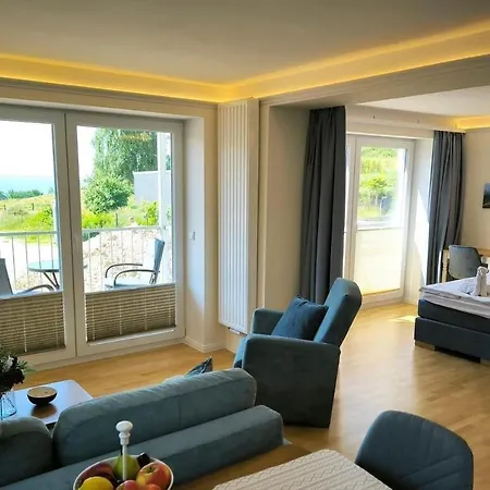 Homestay Appartementhaus Mit Meerblick Und Balkon In Goehren Hmli Goehren (Ruegen)