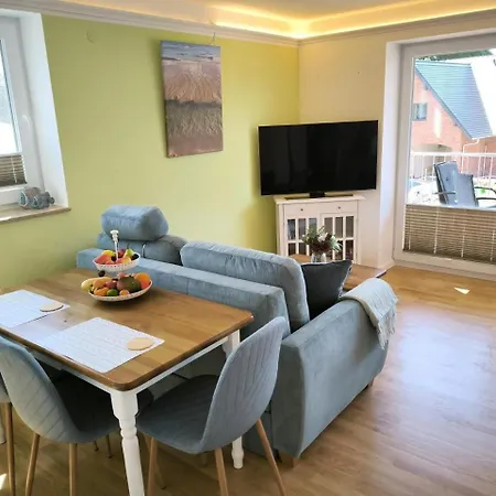 Appartementhaus Mit Meerblick Und Balkon In Hmli Alloggio in famiglia *