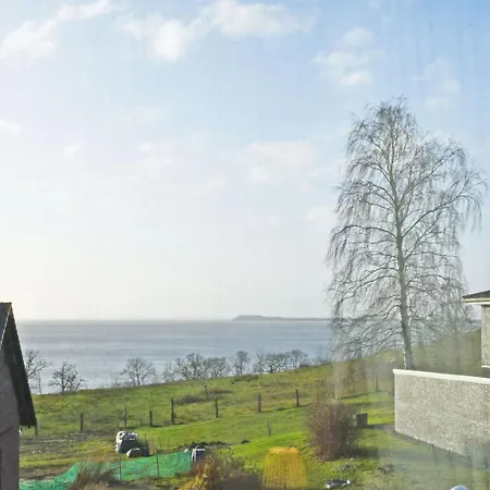 Appartementhaus Mit Meerblick Und Balkon In Hmli Goehren (Ruegen)