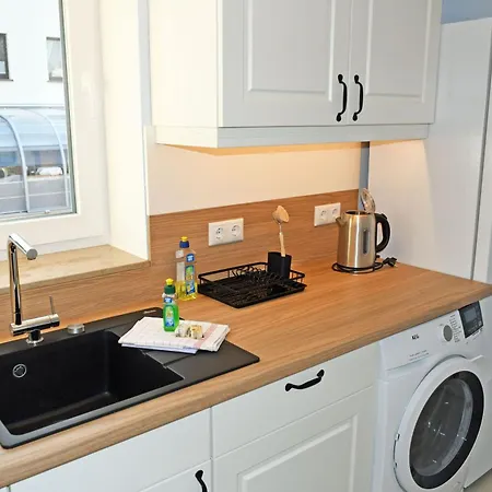 Alloggio in famiglia Appartementhaus Mit Meerblick Und Balkon In Hmli *