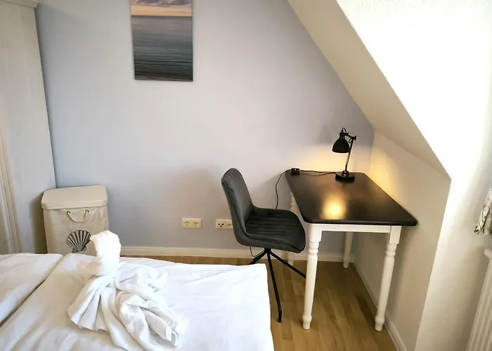 Appartementhaus Mit Meerblick Und Balkon In Hmli * Goehren (Ruegen)