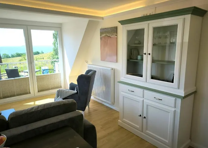 Appartementhaus Mit Meerblick Und Balkon In Hmli Goehren (Ruegen)