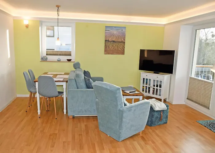 Séjour chez l'habitant Appartementhaus Mit Meerblick Und Balkon In Hmli